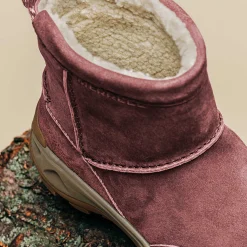 Women's Winter Pull On - Everyday